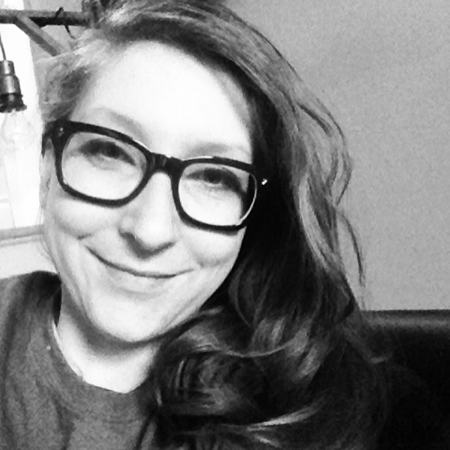 Kristen in her hipster nerd glasses.