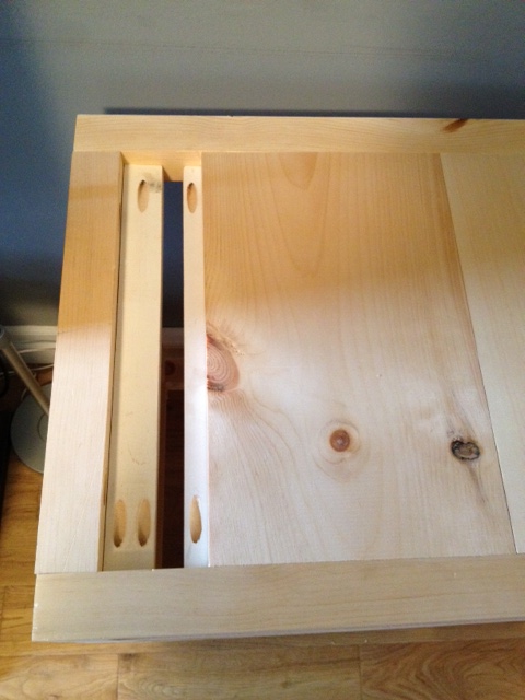 Showing the frame supports under the top of the cabinet